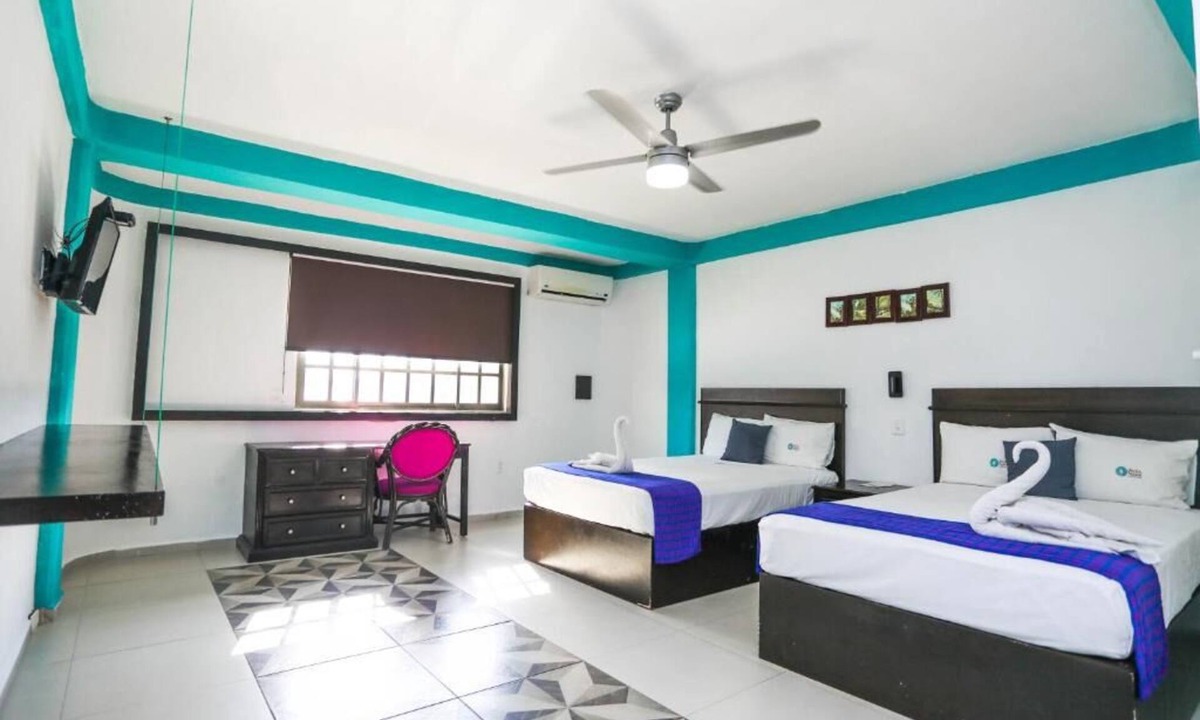 Avenida Tulum Hotel | 2 Homey Double Bed Rooms Near Downtown Cancun | Las Palapas Park. 0.2 miles away