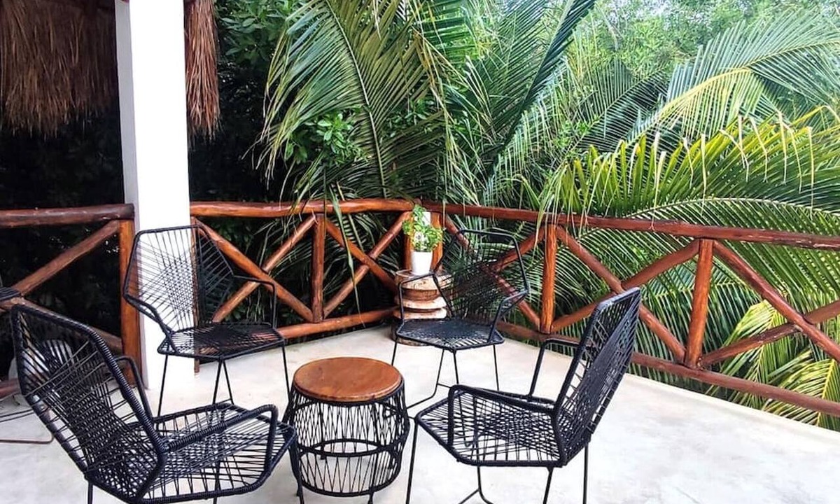 Isla Holbox Apartment | 2BR Sea View, Sleeps 5, Full Kitchen, Balcony, C8