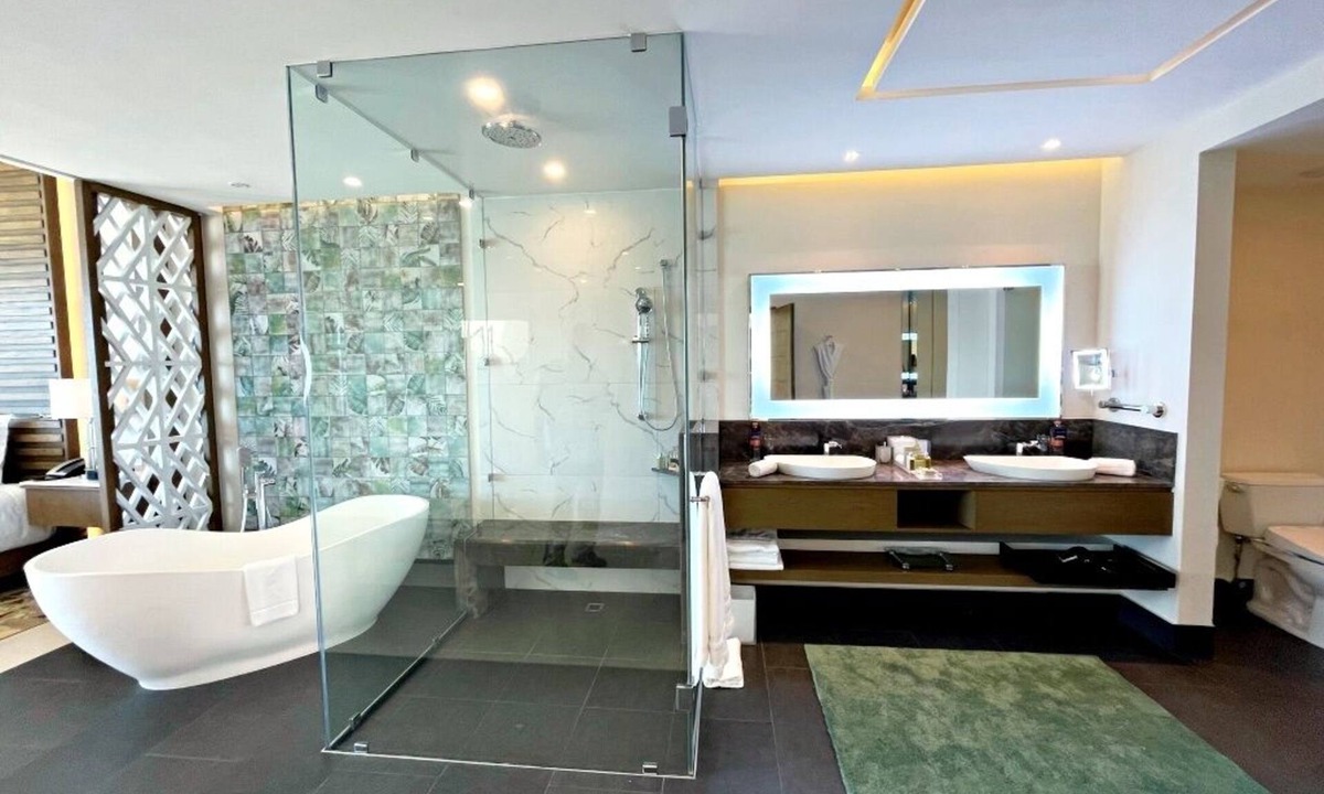 Punta Sam Resort | 3 Bedroom Loft with Stunning Ocean Views on 5 Diamond Resort