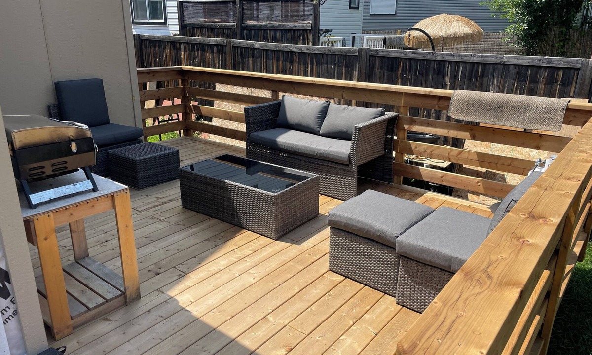 Blairmore House | 3 Crows Cabin in Blairmore 3 Bedroom 1 1/2 Bath AC and Hottub