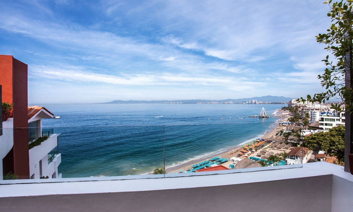 Amapas Condo | Amazing ocean view from this incredible 4 level beach house rarely rented before