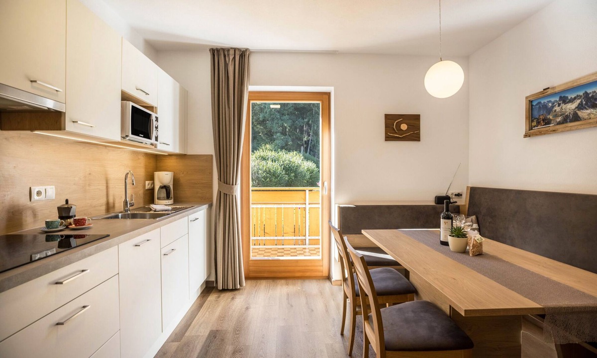 San Lorenzo di Sebato Apartment | Apartment "Pramstaller Dolomites" with Mountain View, Wi-Fi, Balcony & Garden