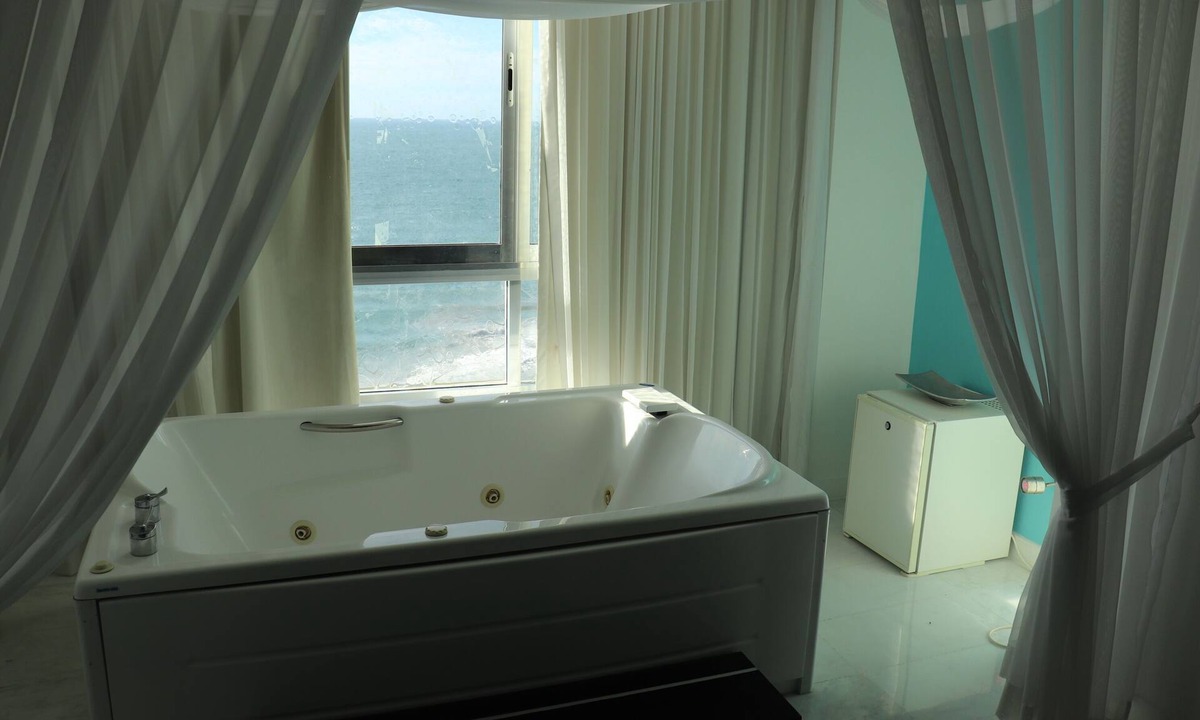 Marina Mazatlan House | Beach-Front Apartment