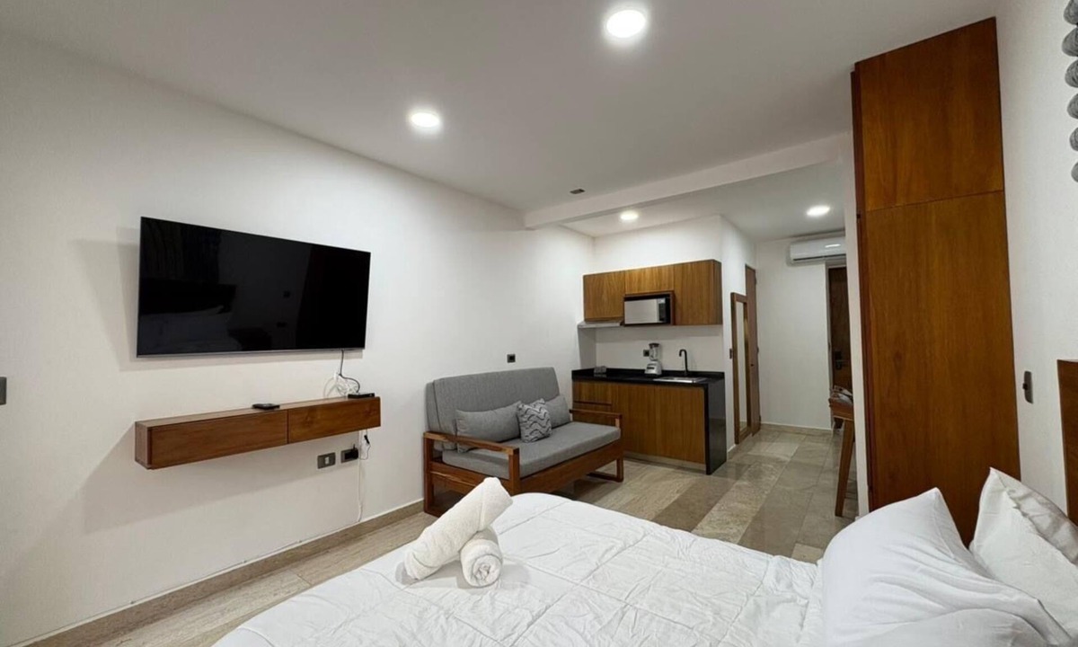 Tulum Apartment | Beautiful apartment 10 minutes from the beach with Jacuzzi Swimming pools GYM Terraces.