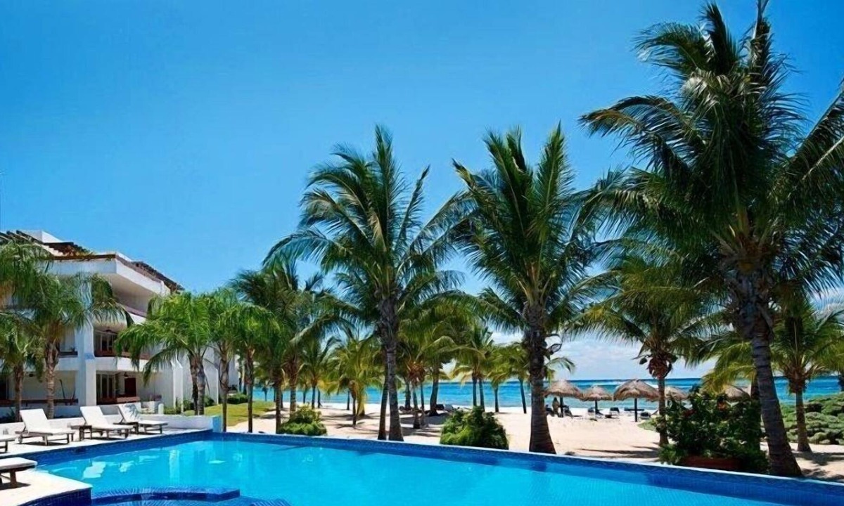 Costa Maya Condo | Beautiful & Romantic One Bedroom Condo At Residencias Reef With Great Amenities