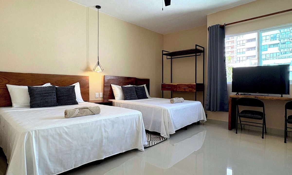 Merida Apartment | Bright & Cozy Queen Suite + Pool in Mérida