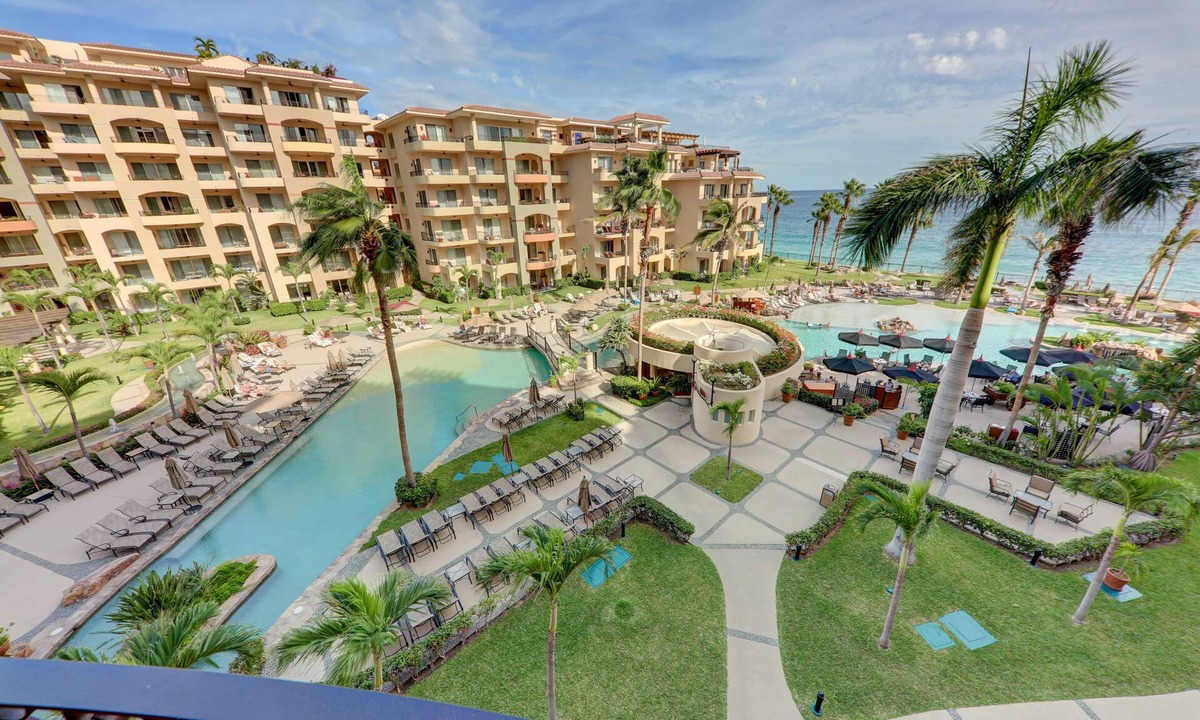 El Medano Ejidal Villa | Cabo Getaway: Luxury & Comfort, Steps to Beach - Villa La Estancia 3405