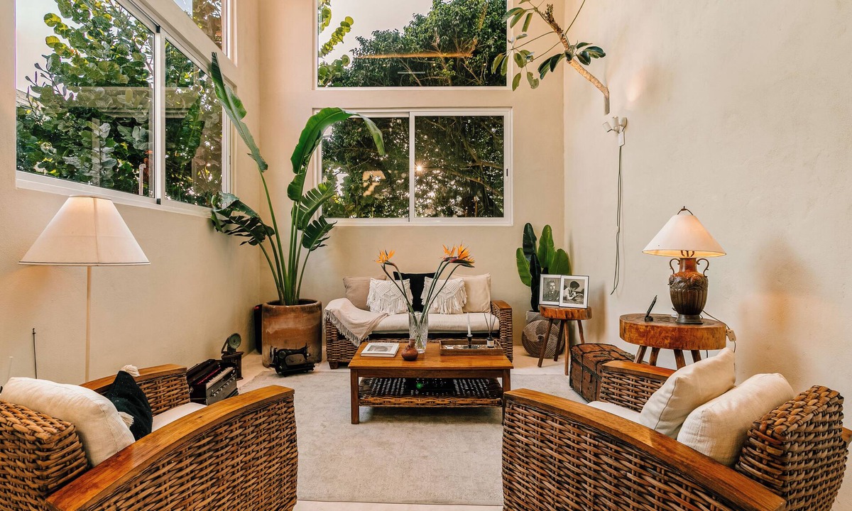La Gloria House | Casa Rocka Boutique Breakfast& Beach Club included