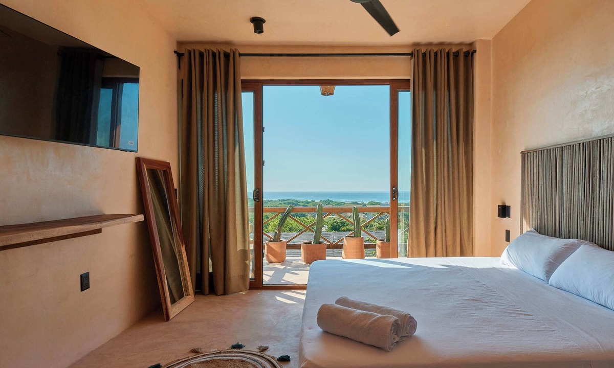 Barra de Colotepec Hotel | Casa Zpada