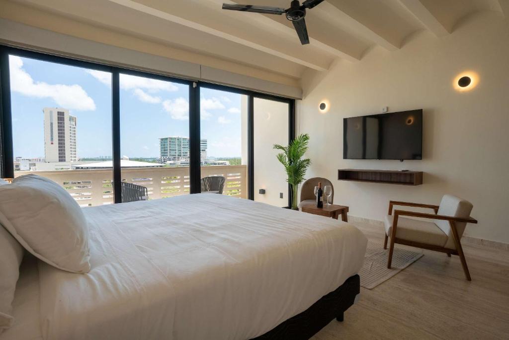 Downtown Cancun Apartment | City escape