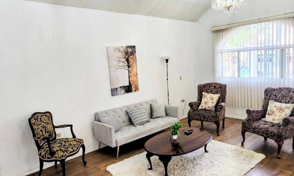 Valle Dorado House | Comfortable 3-bdr 2-bth house in Ensenada, 7 mins from beach.