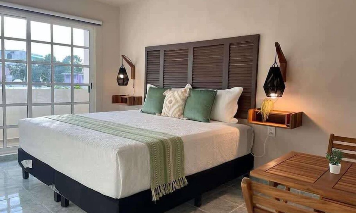 Downtown Cancun Apartment | Downtown Cancún Studio · Steps to Mercado 28