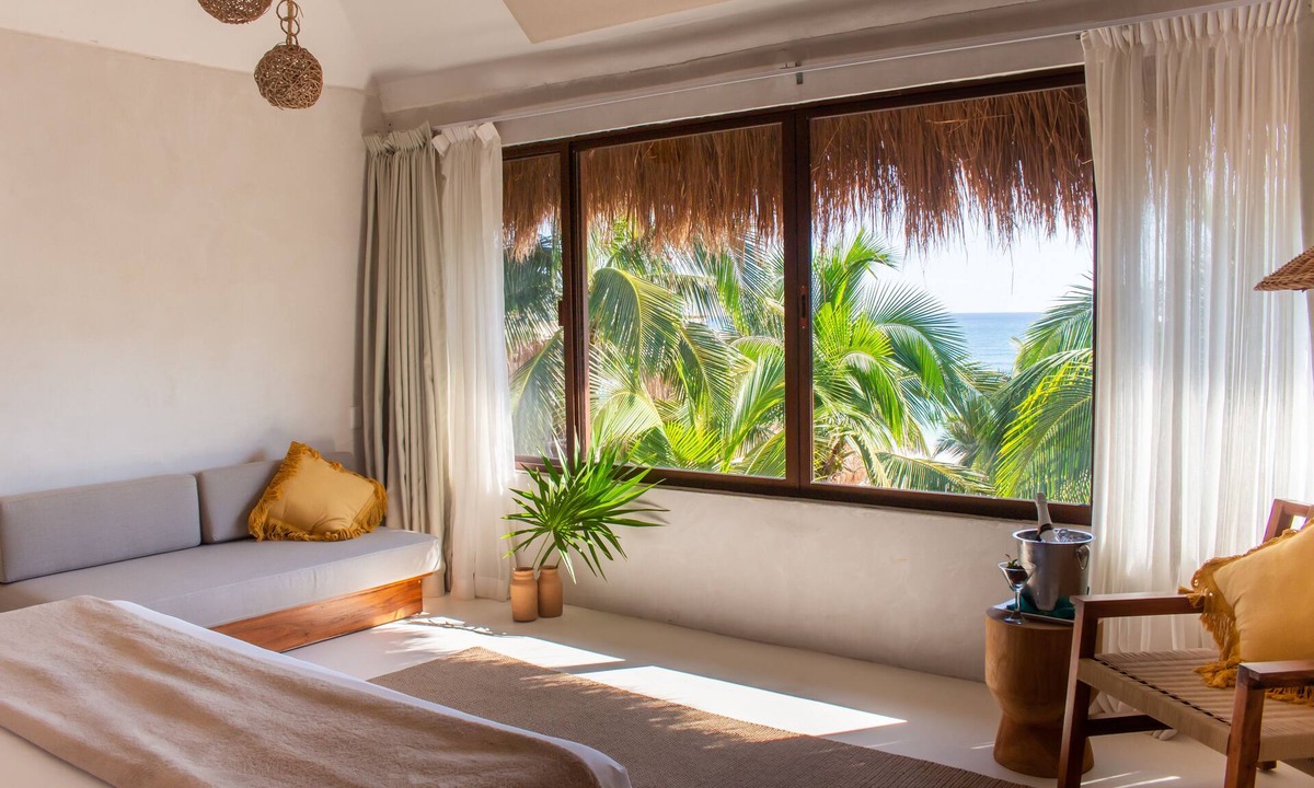 Zona Hotelera Hotel | Dune Boutique Hotel located at the party zone