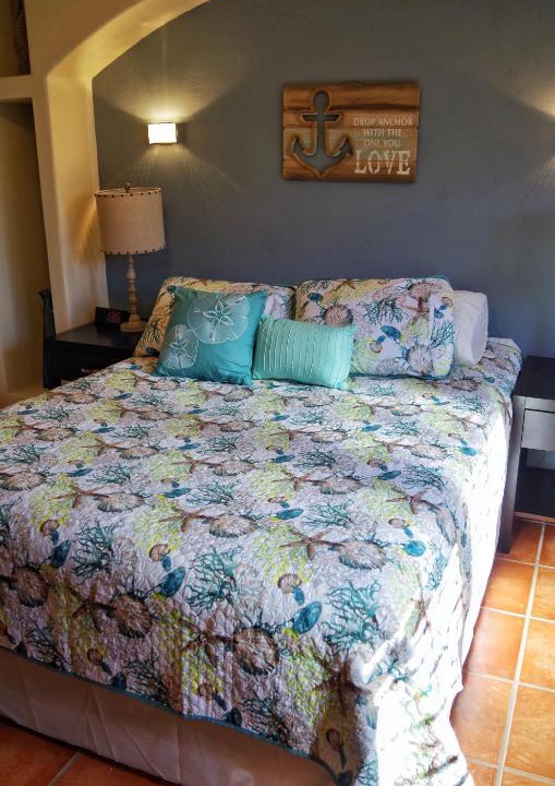 Benito Juarez Apartment | El Pueblo C2 Condo