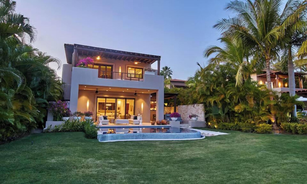 Bucerias Villa | Encanto 7 | Oceanfront Punta Mita Villa for the Family by VRMEX.homes