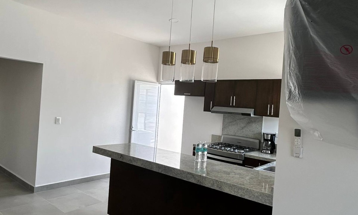 El Centenario House | Enjoyable 2-bedroom house with AC in charming El Centenario. Quiet and safe area