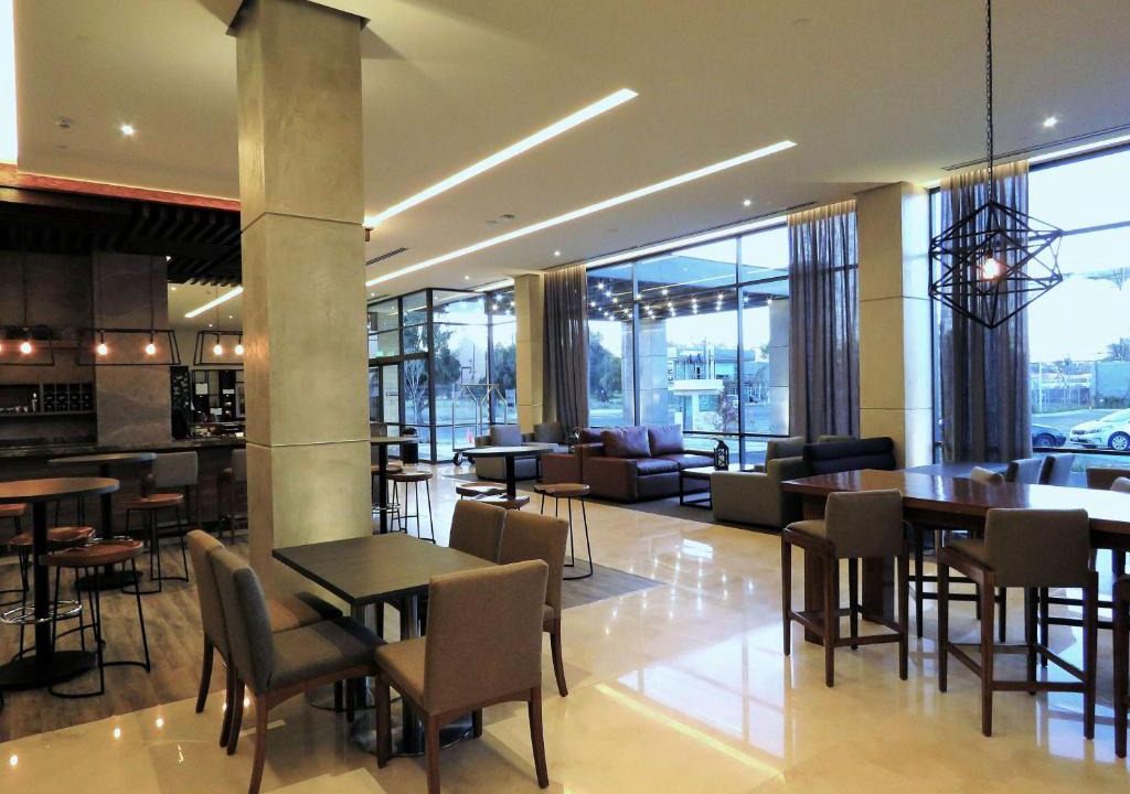 Celaya Hotel | Hampton Inn By Hilton Celaya