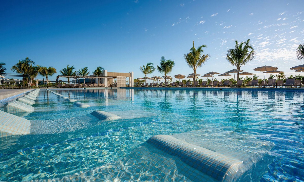 Costa Mujeres Resort | Hotel Riu Latino - Adults Only - All Inclusive