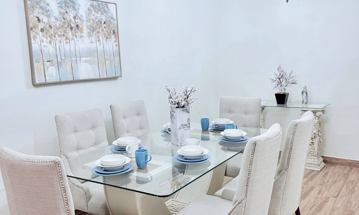 Torreon House | House Equipped with Ideal Location : Tec Monterrey : Hosp Angeles : Invoice
