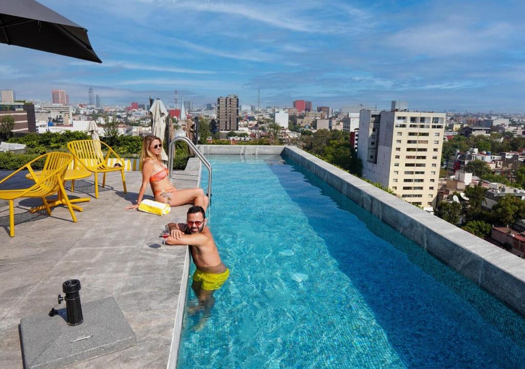 Roma Norte Apartment | Loft -Skyline view- Rooftop pool, gym, bbq & more