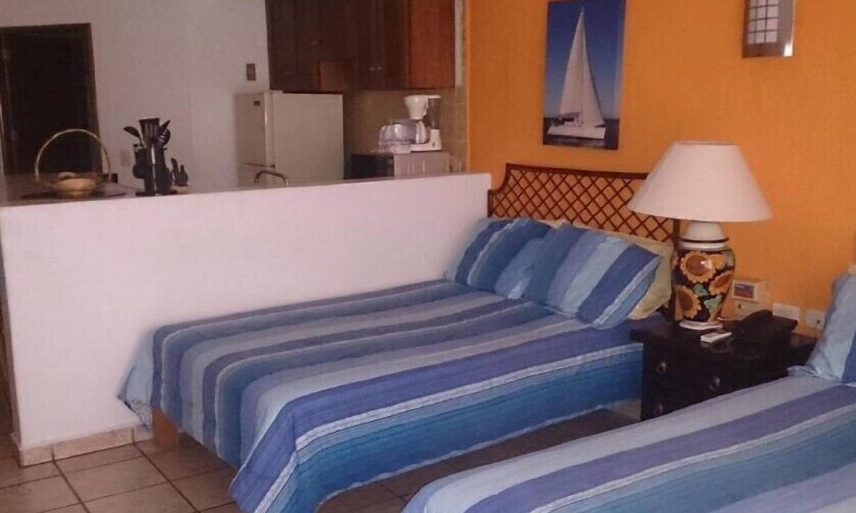 South Hotel Zone Hotel | Los Tules Original Studio with Outdoor Swimming Pool