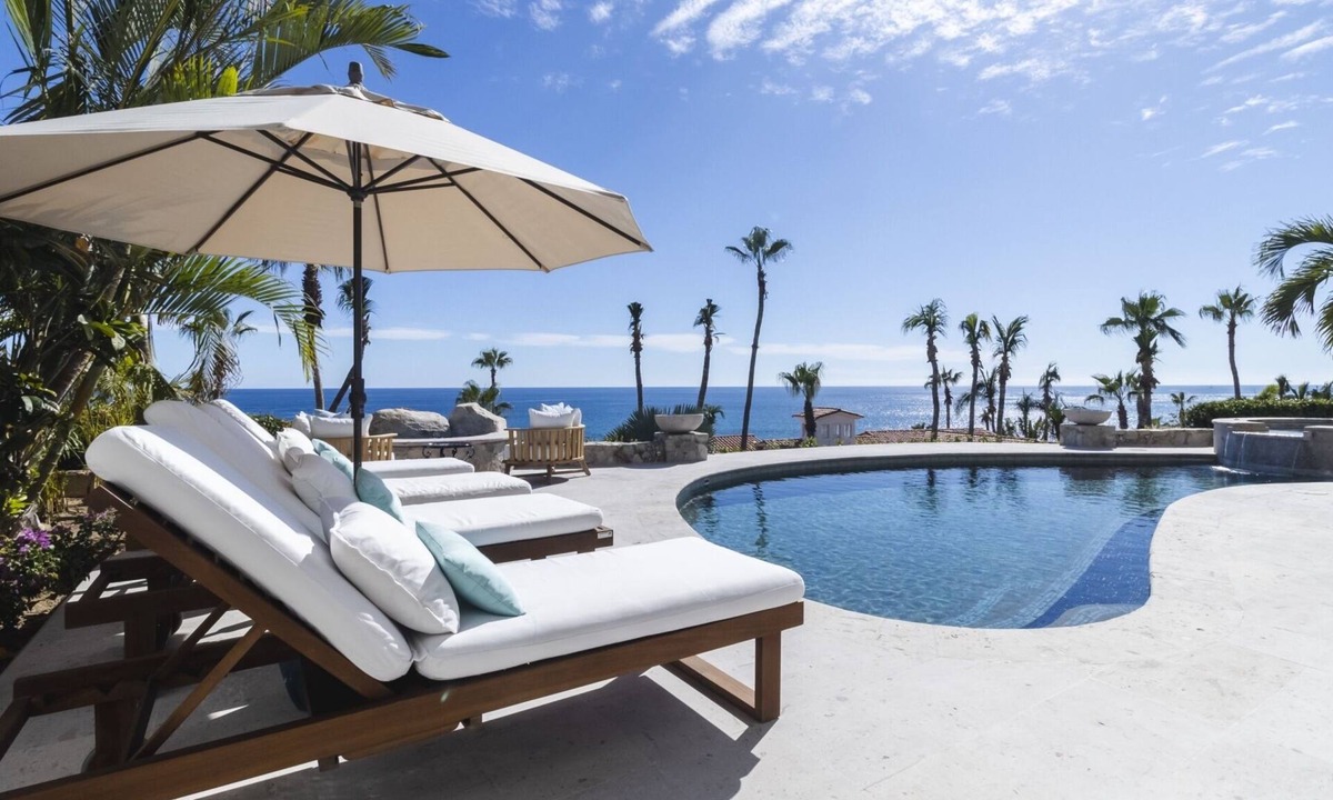Palmilla Villa | Luxury Palmilla Villa w/Swimmable Beach Access, Pool, Hot Tub & Ocean Views