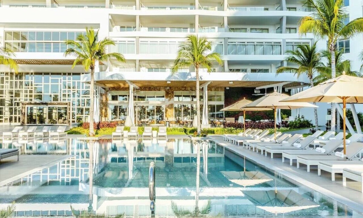 Playa Mujeres Resort | Luxury Studio Beachfront Resort in Cancún with high end amenities