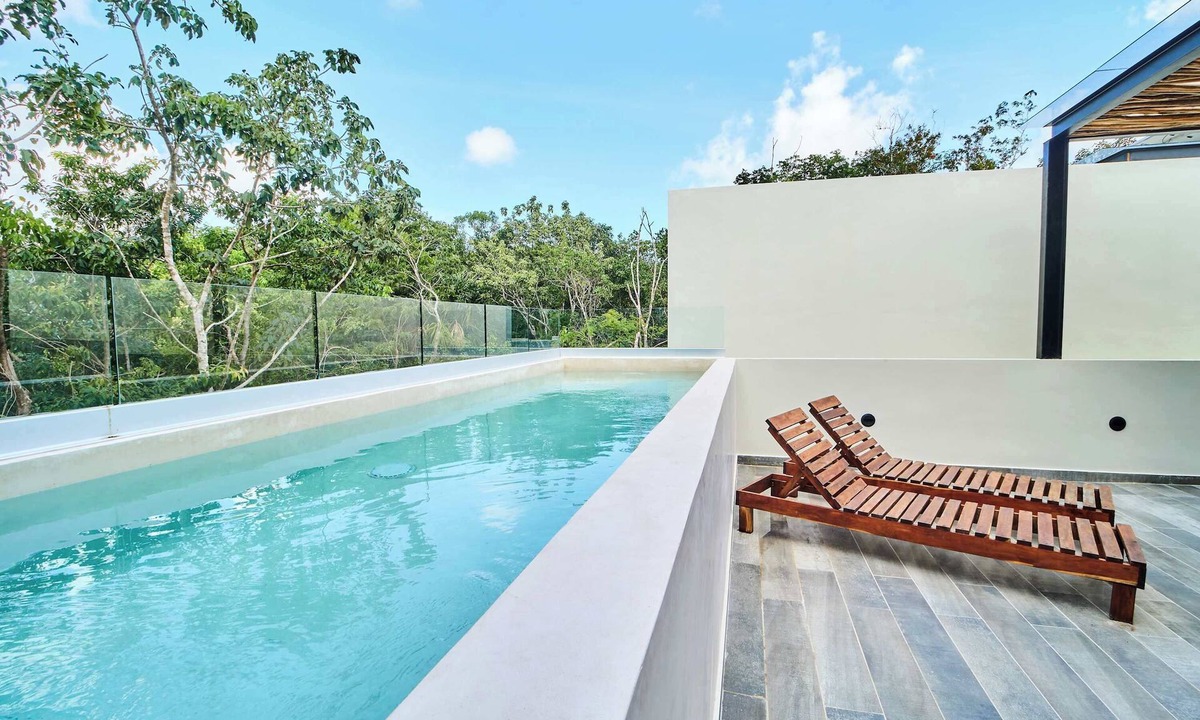 Tulum Villa | Luxury Villa with 2 Pools, Sundeck & Fast WiFi