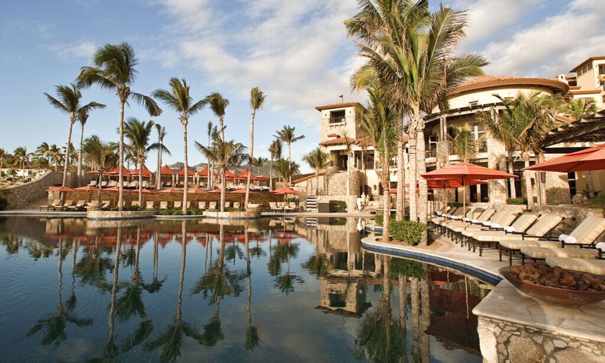 Cabo San Lucas Condo | NEWLY remodeled-2 Bedroom Ocean View - Best Location in Cabo!