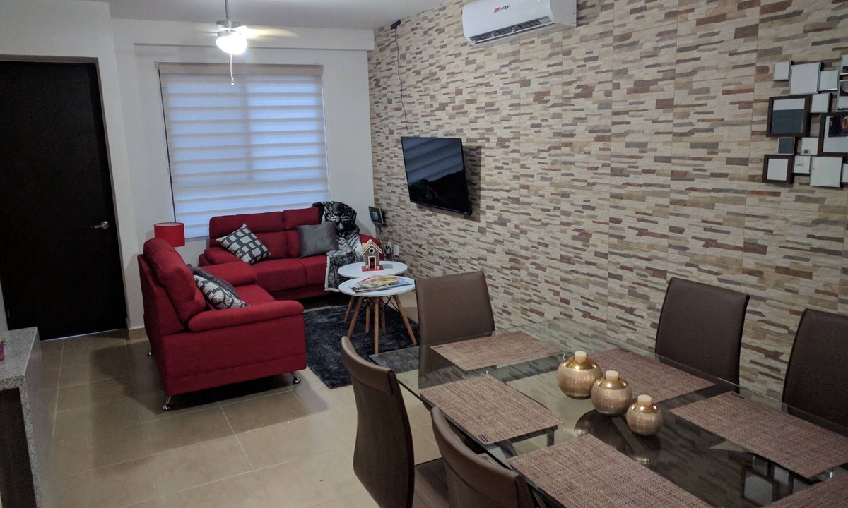 Playa del Carmen House | Nice House with Sports Club in Playa del Carmen - 5 minutes from beach