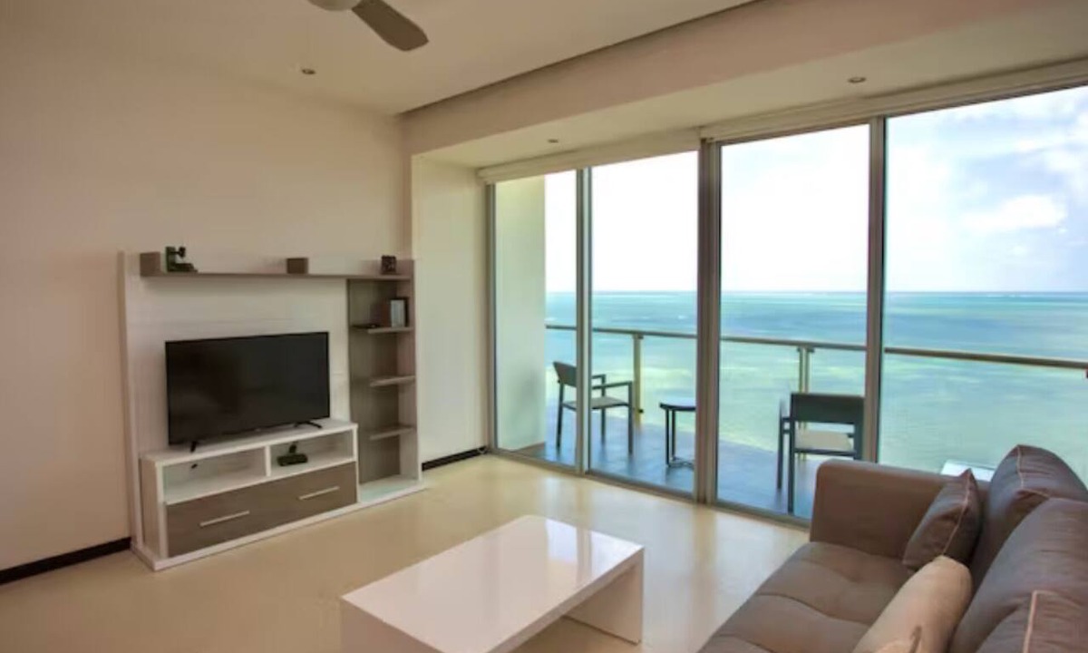 Cancun Apartment | Ocean view 3 bedroom condo! Infinity pool