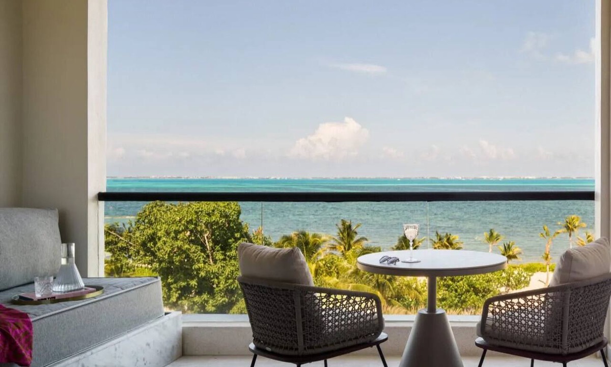 Punta Sam Hotel | Ocean View Suite | Beachfront Setting | Punta Sam Nearby