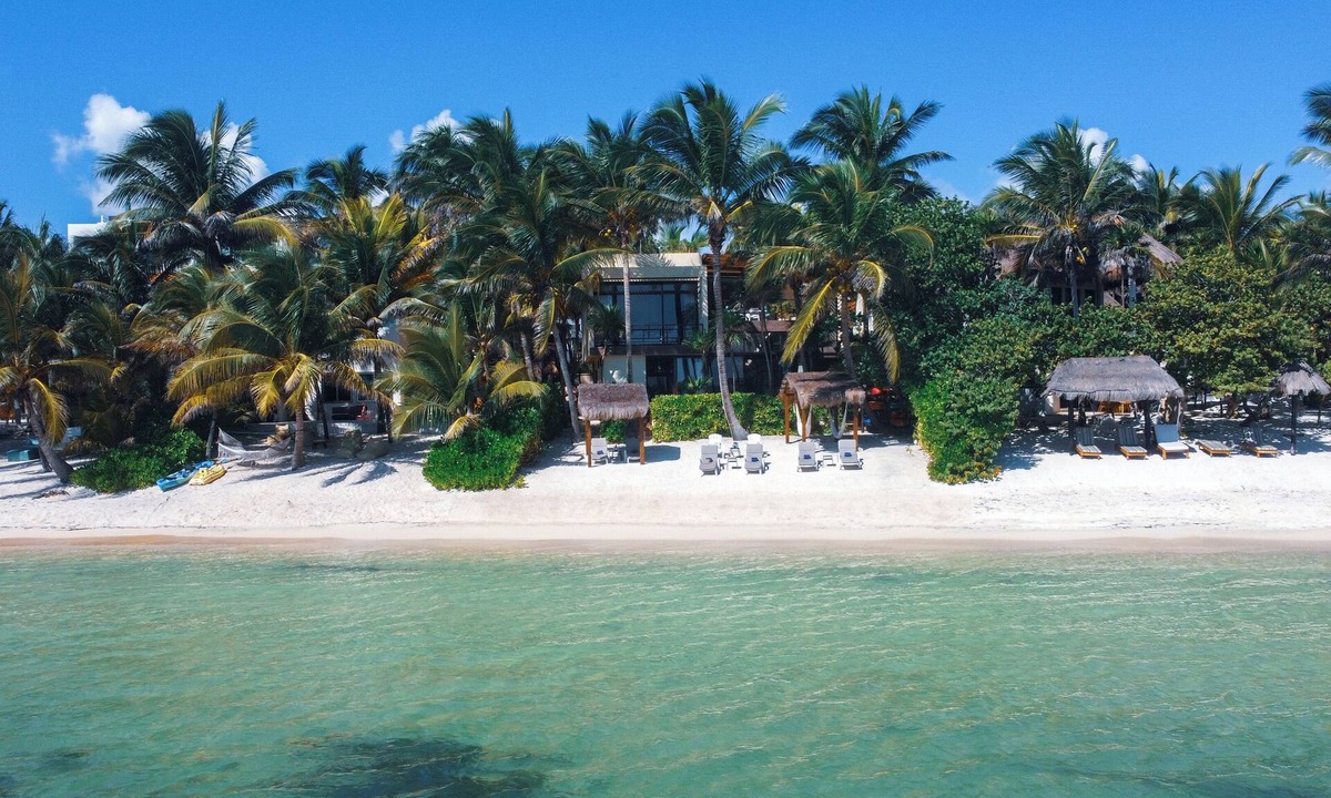 Soliman Bay Apartment | Ocean Walk Casita @ Sandy Beach in Tulum. Snorkels,Kayaks, Paddleboards Included