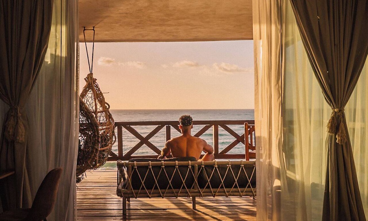 Zona Hotelera Hotel | Oceanfront Getaways Start Here Pool, Jacuzzi & Gym