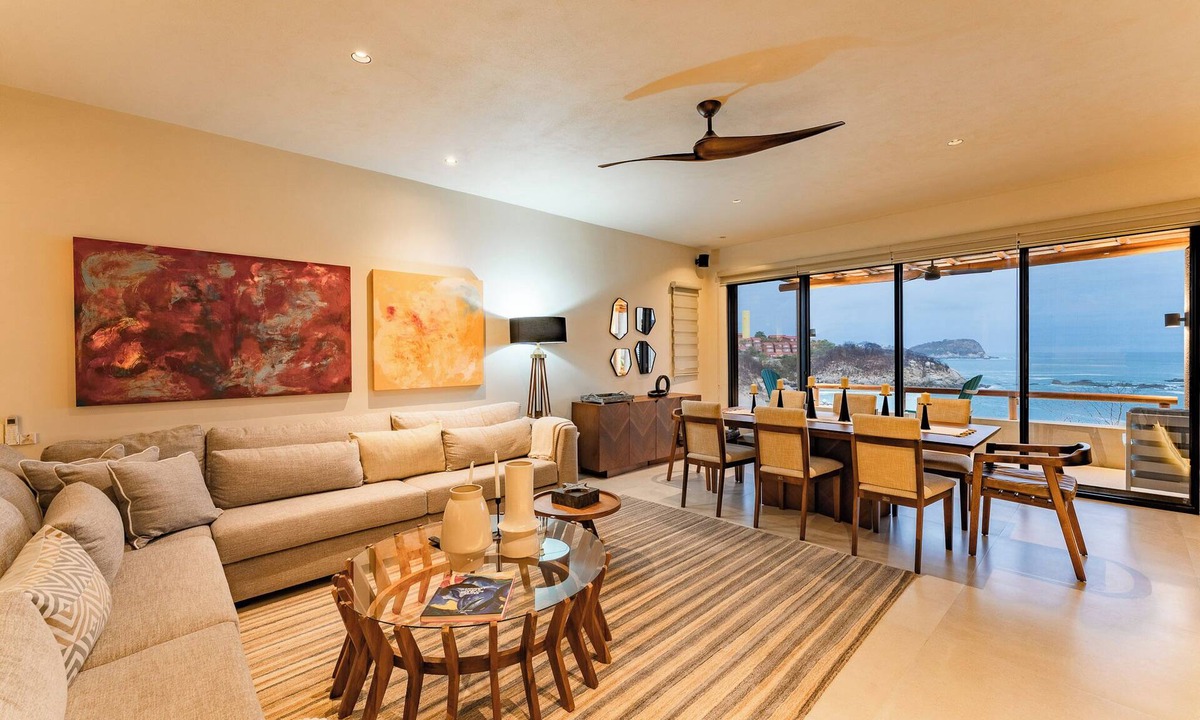 Santa Maria Huatulco Condo | Oceanview Elegance in Beachside Community