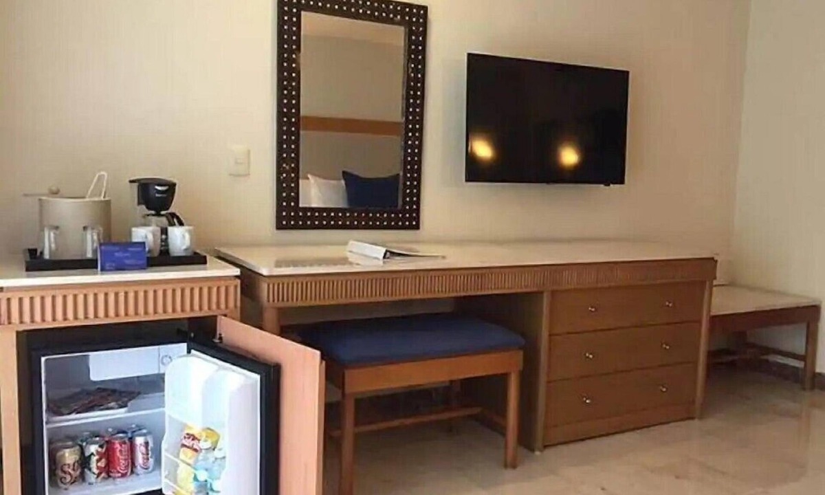 Cozumel Hotel | Original Studio with Outdoor Pool for Weekend Getaway