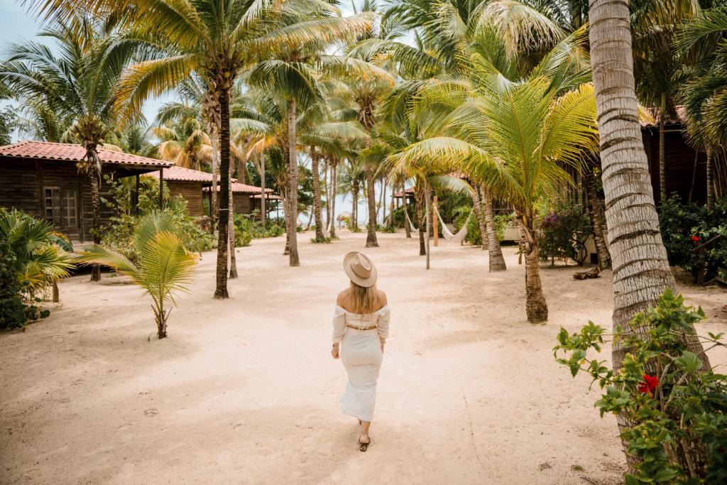 Villa Juarez Hotel | Petit Lafitte Beach Front Hotel & Bungalows
