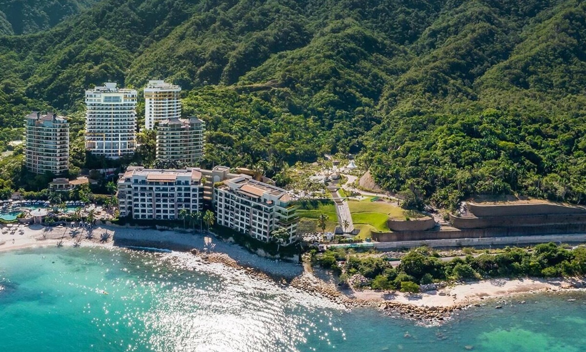 Conchas Chinas Resort | Price decrease! Puerto Vallarta, Garza Blanca, 5-star Resort, 1-bedroom unit,