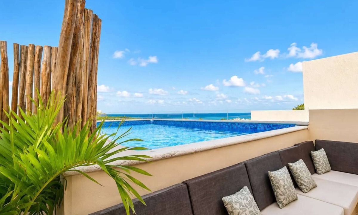 Luis Donaldo Colosio Apartment | Relaxed Studio with Hammock · Blanko Living