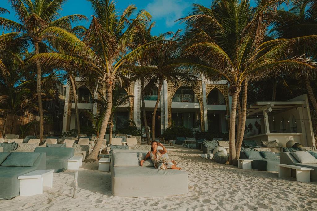 Zona Hotelera Hotel | Sana Tulum Beachfront Boutique Hotel