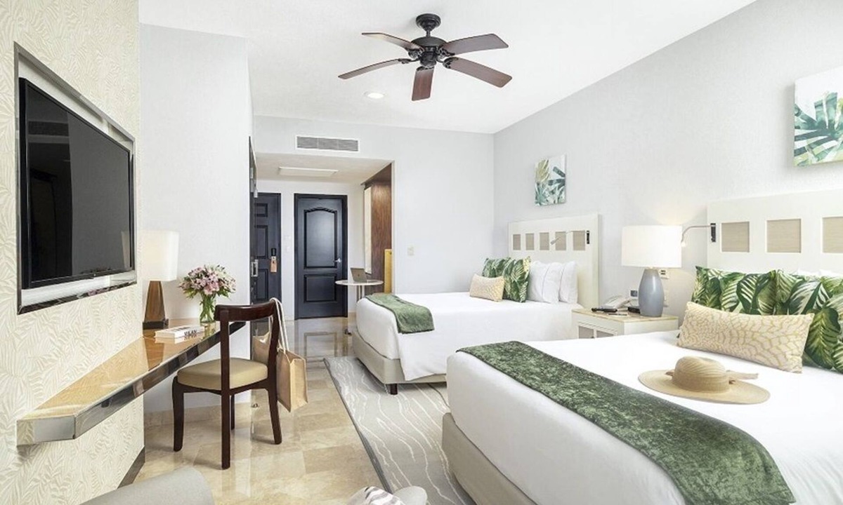 Playa Mujeres Condo | Spacious Two Bedroom Villa at Villa del Palmar Cancun Beach Resort