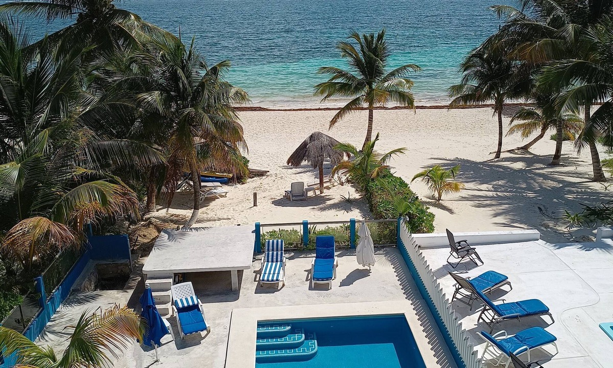 Puerto Morelos Condo | Spectacular Beach View-Quiet and Relaxing-Large Private Beach!