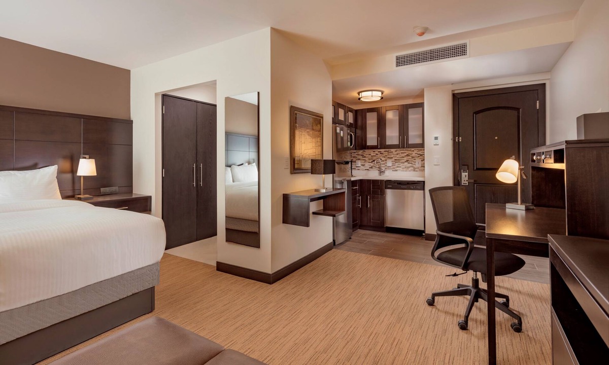 Silao Hotel | Staybridge Suites Silao by IHG