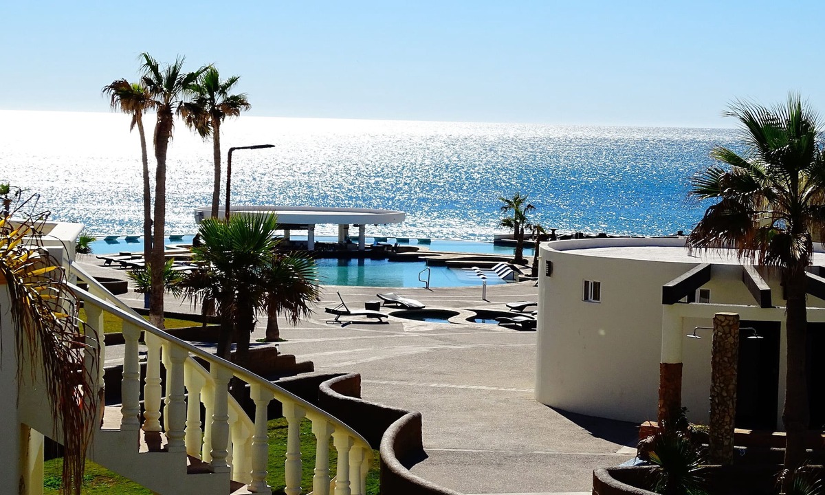 Sandy Beach Villa | Stunning 4 Bedroom Beach Villa on Sandy Beach at Las Palmas Beachfront Resort V10