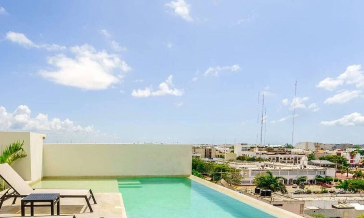 Centro Condo | Tropical Roof Pool & Condo Near 5th Ave & Beach!