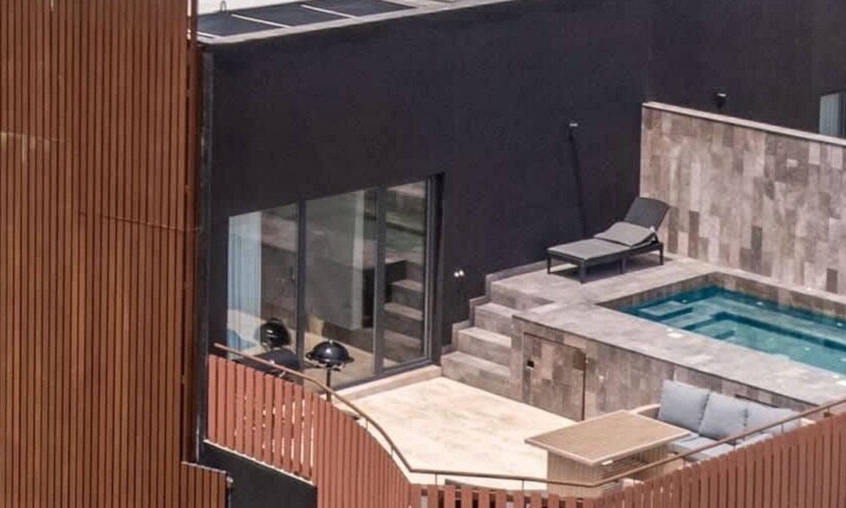 Playa Paraiso Apartment | Unique PH with Ocean View & Jacuzzi. 3Bed/4Bath