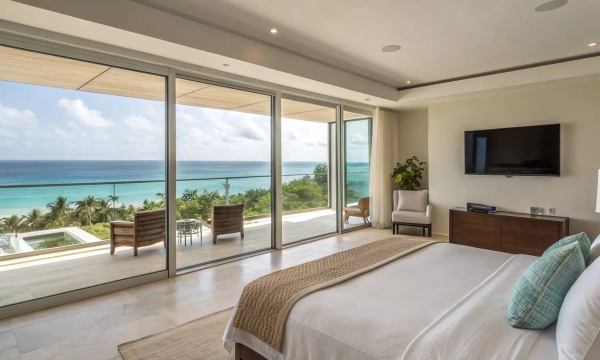 Zona Hotelera Villa | Villa Allure Tulum – Exclusive Beachfront Retreat with Chef, Yacht & VIP Service