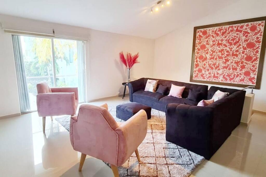 Punta Cancun Villa | VILLA CHLOE. Modern 4 rooms house with pool