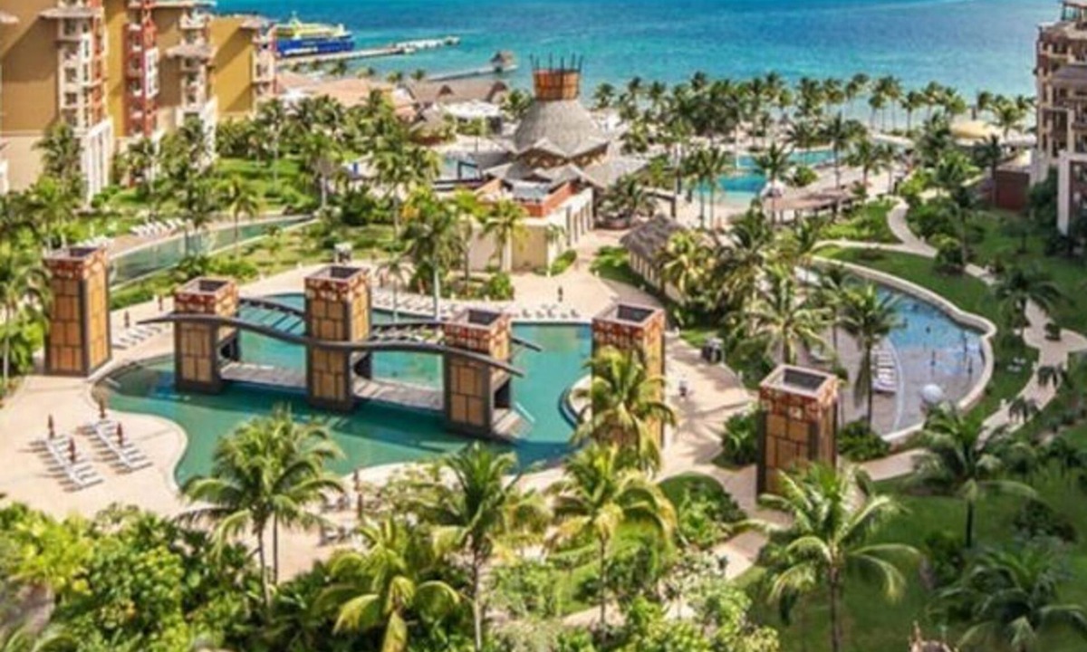 Playa Mujeres Villa | ​[VILLA DEL PALMAR] All-Inclusive Optional/Luxe Oceanfront Beach Resort