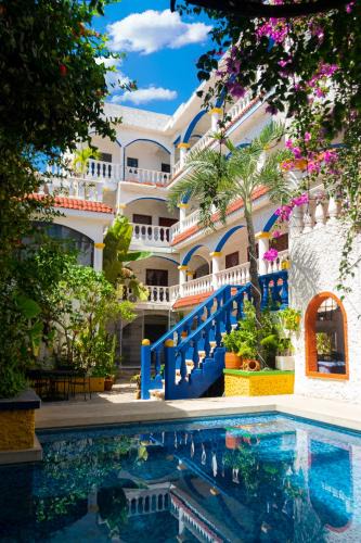 Centro Hotel | Villa Madre by La Cultura Suites - Hotel Moms